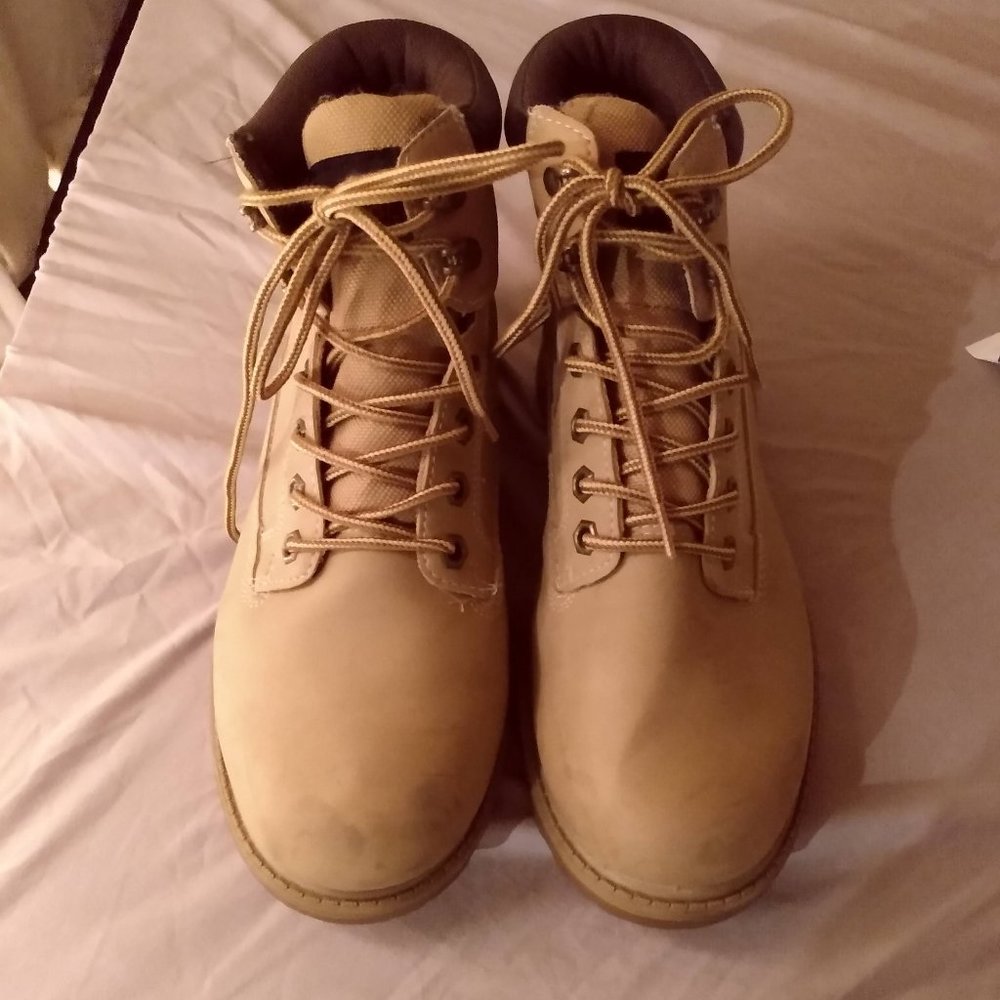 Rustler Advantage Men's 8.5 Wide Hiking Boots